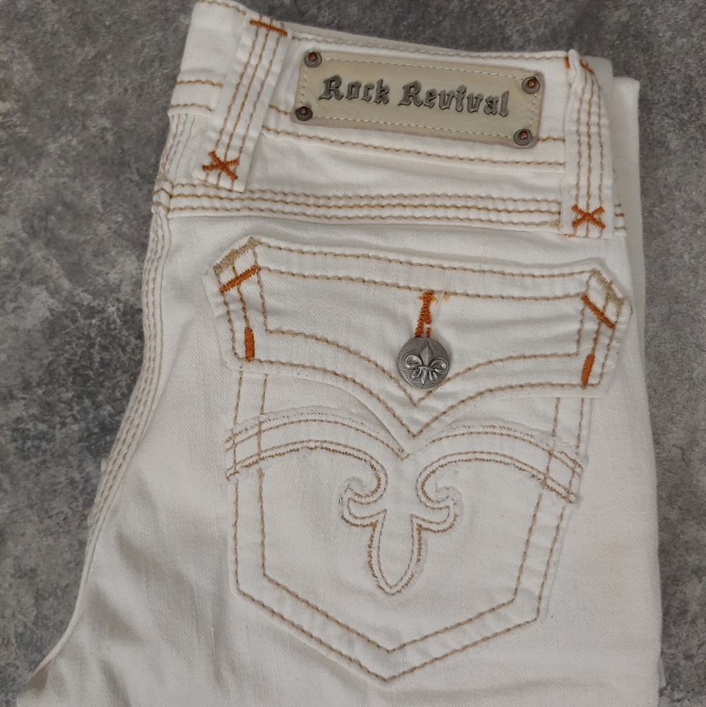 Sexy Rock Revival jeans. Size 27 triple stitches